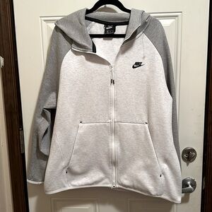 Nike Men’s Jacket Size XXL
